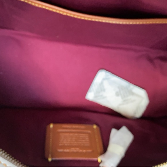 Coach hand bag - Picture 7 of 13